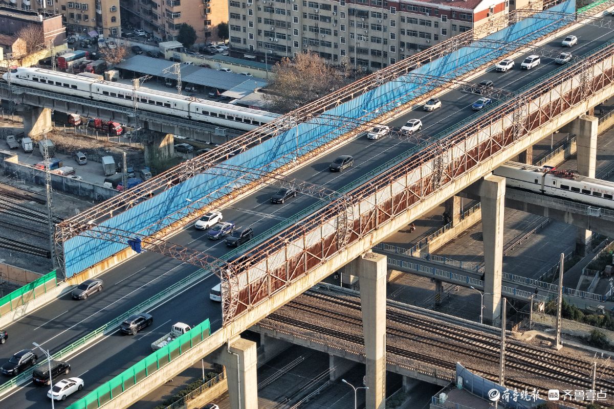 媲美山城的空间魔法！济南五层交通上演真实折叠术