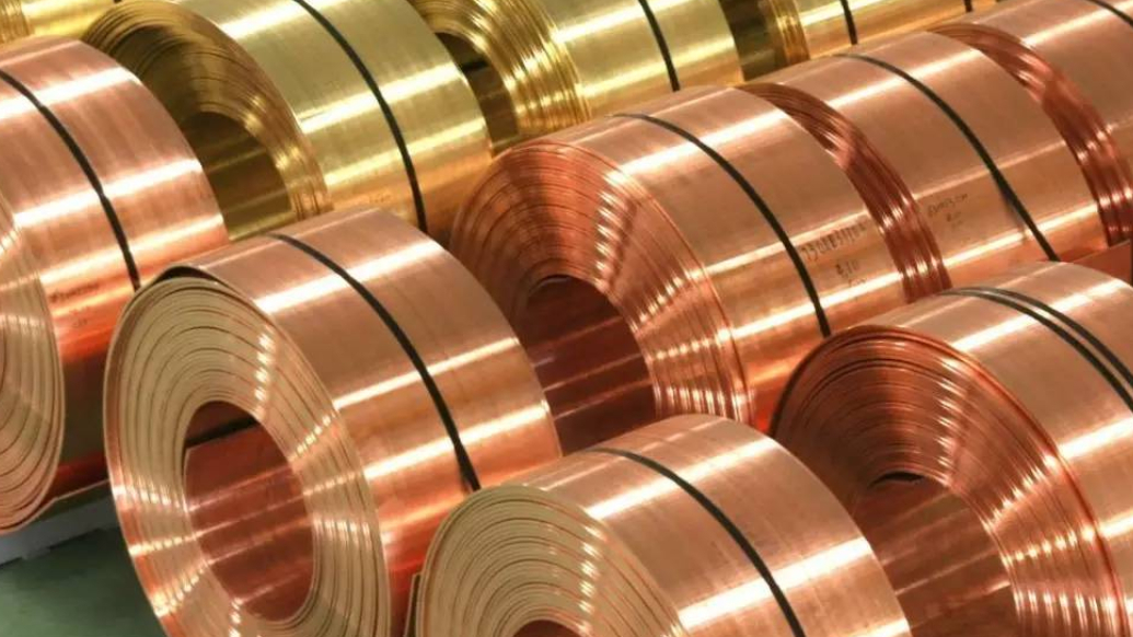 果然财经|美国大量囤铜全球库存告急，铜价突破11600美元