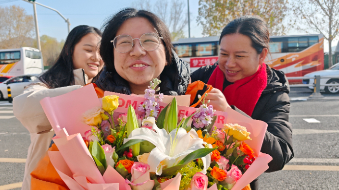 2026艺考结束了！她们曾每天画画到深夜，没空做个漂亮姑娘