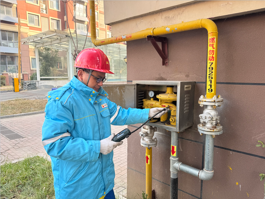 中国石油天然气销售山东公司兰陵公司全力守护兰陵冬季“烟火气”