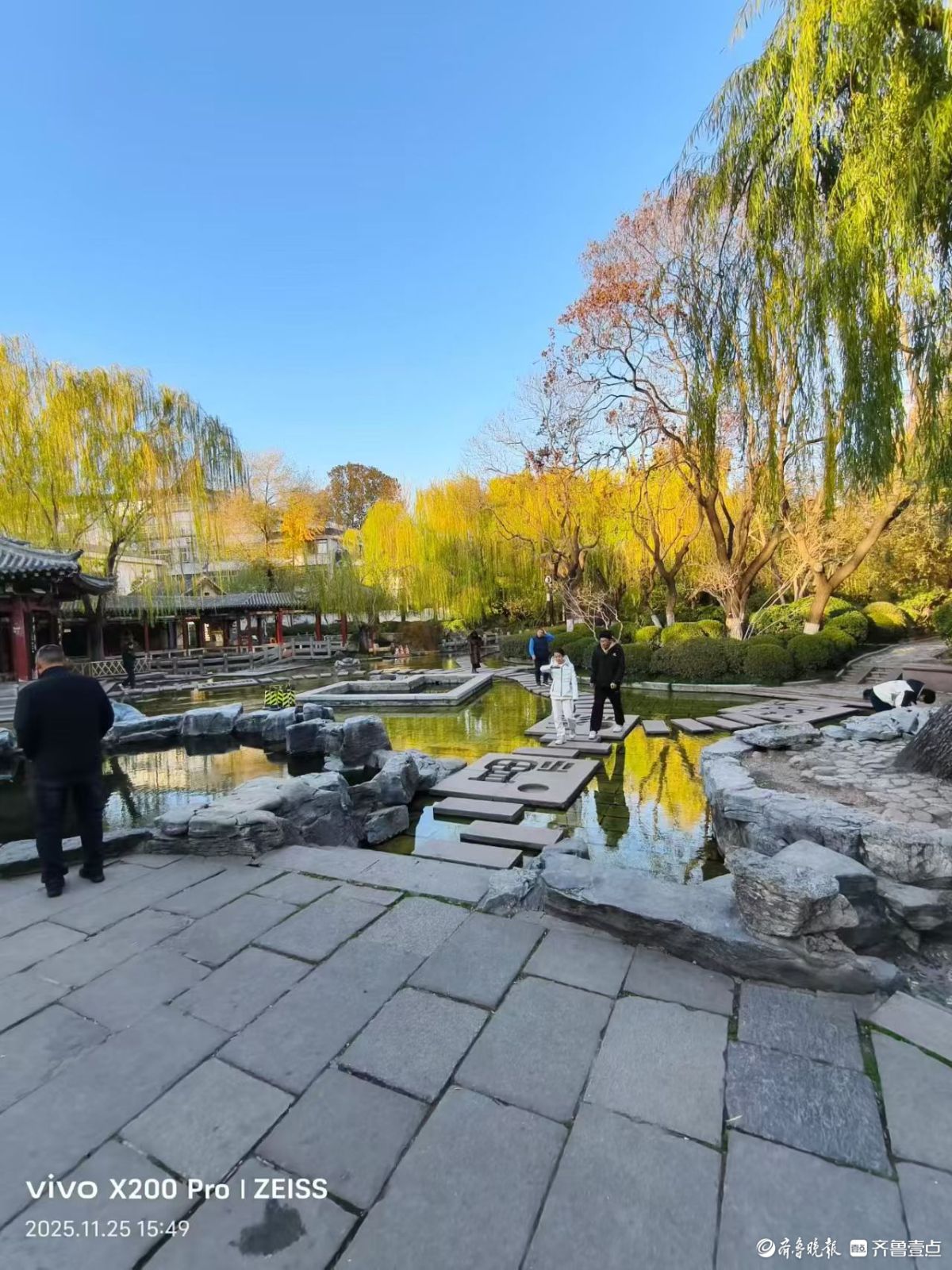 初冬五龙潭，美得如同水彩画