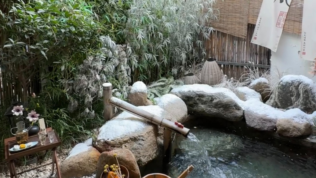 果然视频丨私汤+平房！东麦窑民宿把“小时候的冬天”搬进庭院里