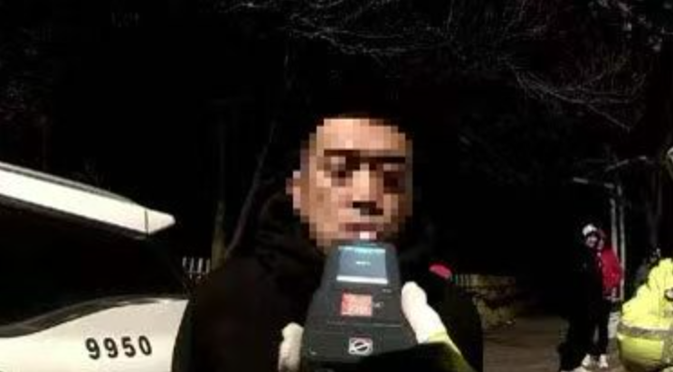 喝几瓶啤酒没事？济南一男子心存侥幸酒后驾车终被查