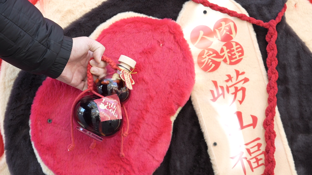 果然视频丨热可乐、热啤酒、热米浆，青岛冬日饮品花样“暖心”