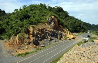 印尼苏门答腊岛山体滑坡灾害遇难人数升至990人