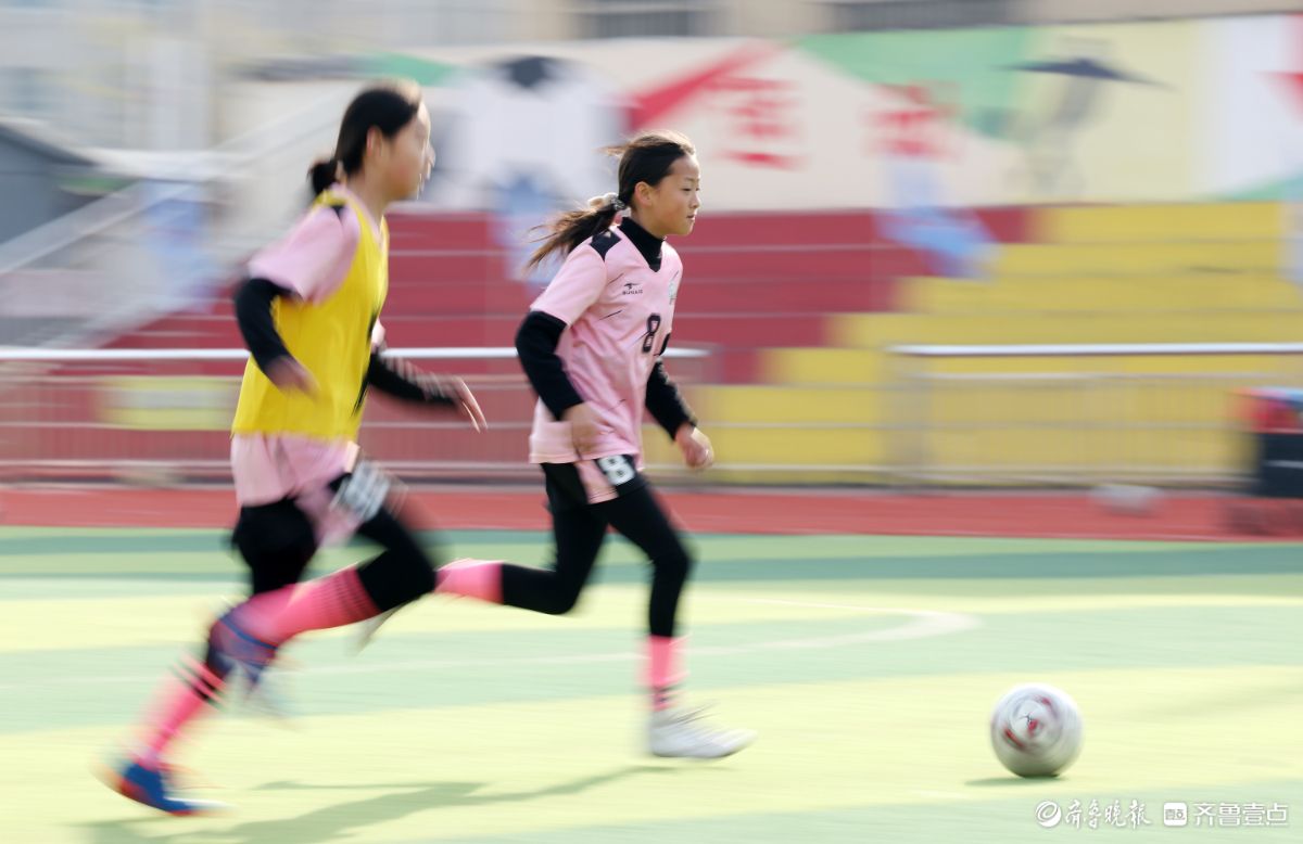 郯城足球人才“成梯队”，足球氛围“热起来”