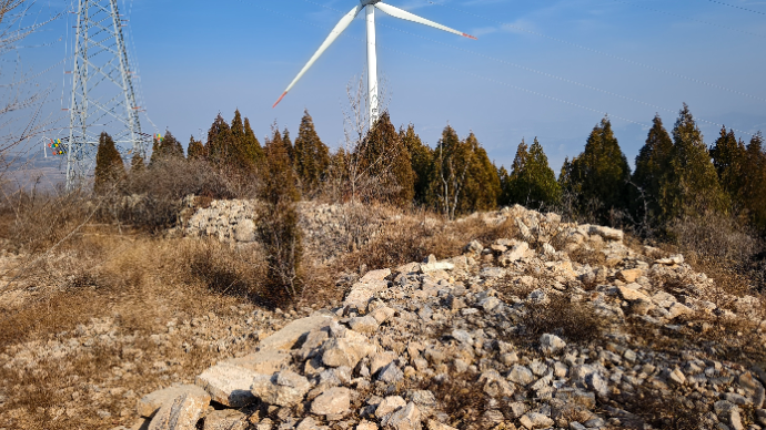 探访神秘的长清西山寨，发现被风电塔占领了