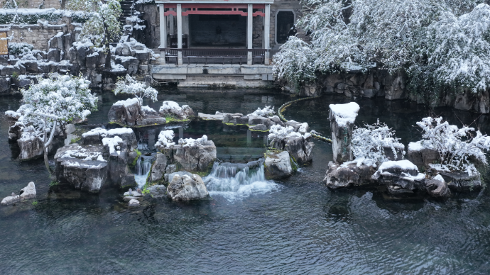 2025年冬 济南第一场雪 美翻了泉城