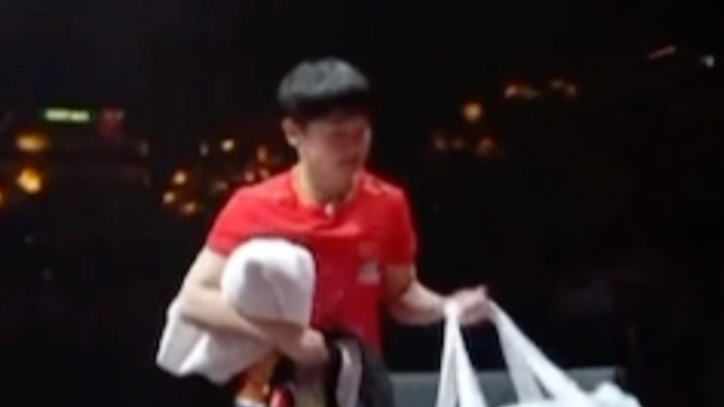 果然视频｜王楚钦、孙颖莎双双因伤退赛，无缘香港总决赛单打决赛