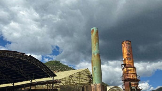 何以托举？被砖厂吞噬的人生