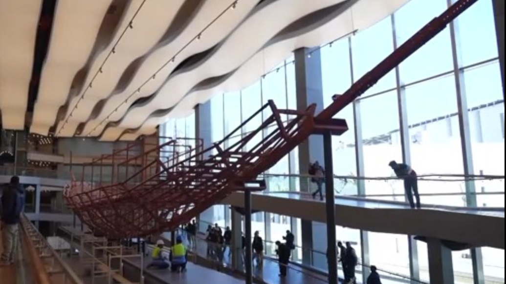 大埃及博物馆第二艘太阳船启动安装工程