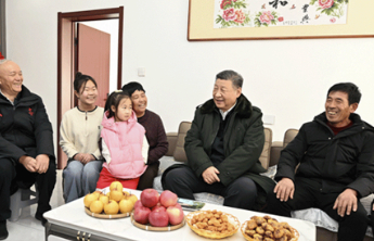 领航中国·2025|始终把人民放在心上