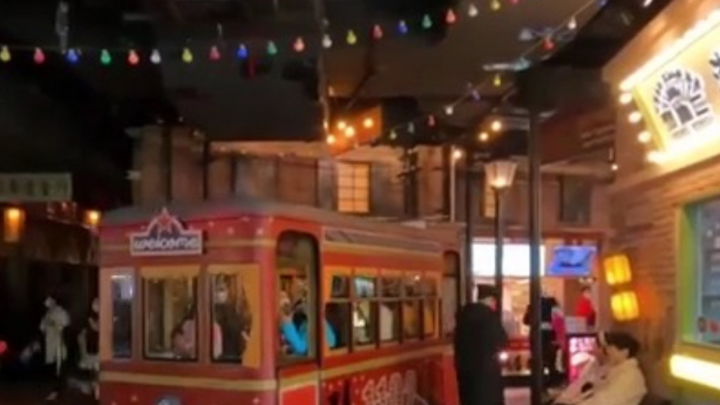 怀旧消费火了！“怀旧主题”商圈成新人气聚集地