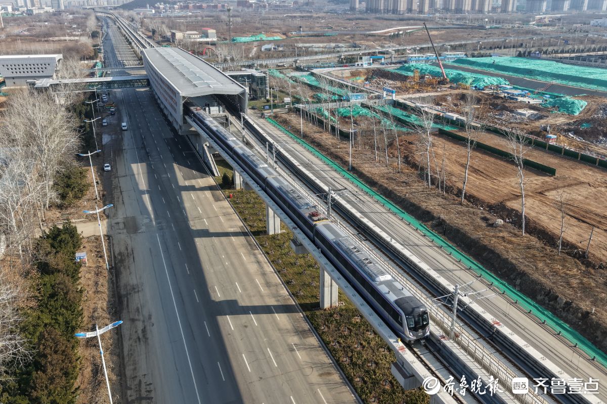 上天入地，换乘云巴，济南地铁8号线跑起来了！