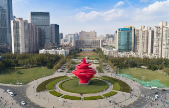 浮山湾灯光秀将于12月31日至2006年1月3日亮灯