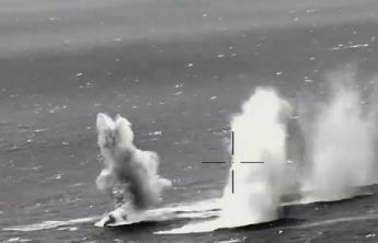 东部战区部队对台岛南部相关海域实施远程火力实弹射击