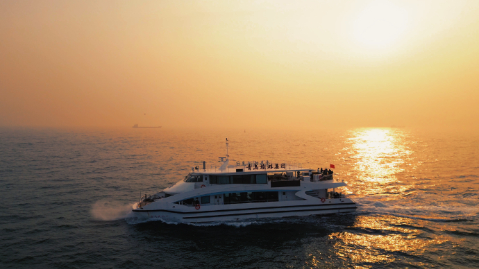 直播青岛丨邂逅日落橘子海，记者带你追2025年最后一场日落