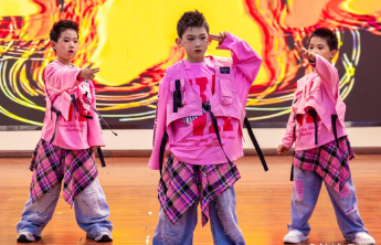 “华夏街舞・大国少年”全国青少年街舞美育计划（日照站）举办
