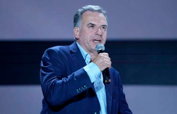 乌拉圭总统：反对任何形式的外来干涉