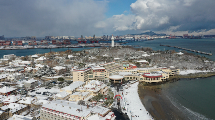 专题｜邂逅雪与海的浪漫，直击烟台今冬最强降雪