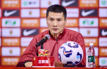 首阶段国内训练结束，国足启程前往迪拜，这一周他们都练了什么？