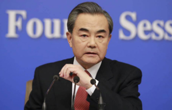 王毅在结束对非洲访问后接受中国媒体采访