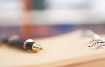 广西玉林一职校被全市通报：职工去世未报致医保个账被多年持续领取