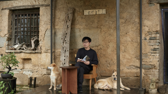 书摘｜张二冬《借山十年》：一个人的终南山，与万物的对话