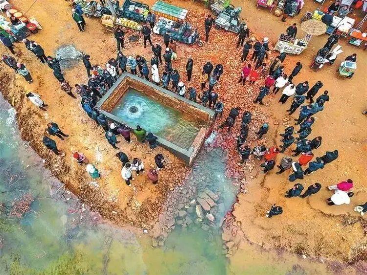 断流30多年的枯泉复涌！和地震有关系吗？