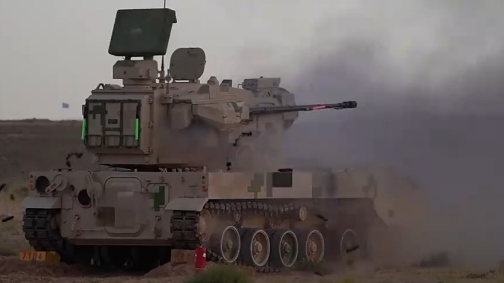 灵活分配火力！防空分队跨昼夜实兵实弹演练