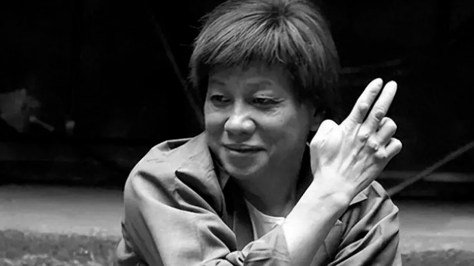 梁小龙去世引发武侠迷怀旧潮：弹剑作歌，江湖侠骨已无多