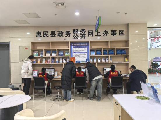 惠民县审批局：个体登记“一站式”服务，帮办延时“全方位”便民
