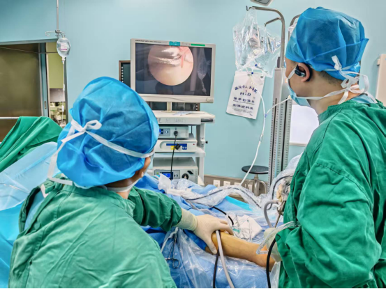 临沂市人民医院微创关节镜技术，为踝关节扭伤不稳患者排忧解难