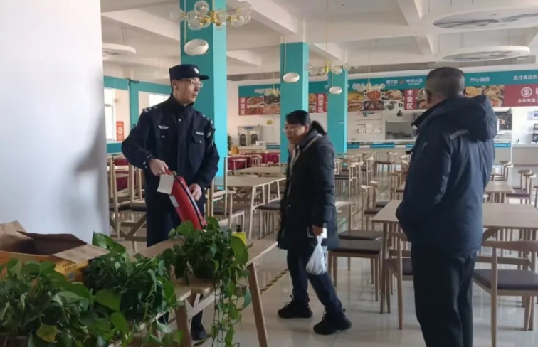 威海环翠张村派出所“三个紧盯”织密冬季治安防护网