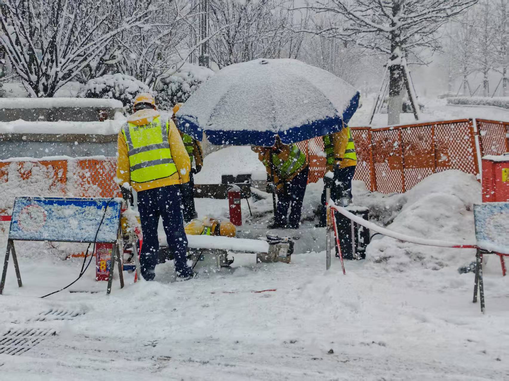 构建全链条保障体系，烟台新奥“管网卫士”迎战风雪-齐鲁晚报网