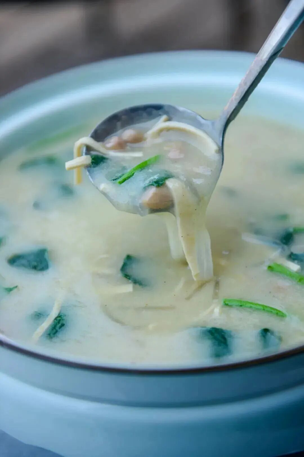 Savory sunrise: A taste of Shandong's hearty breakfast