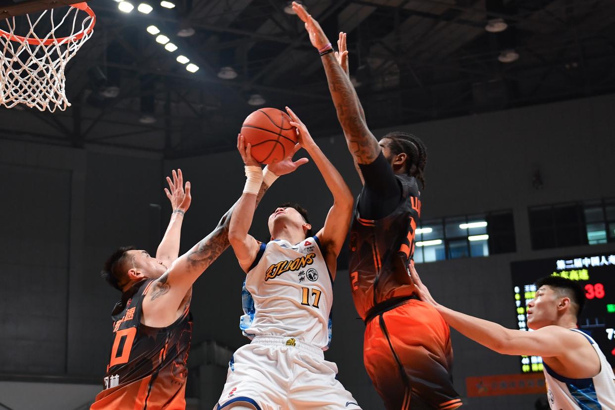 高速男篮25日晚迎战广厦，可否迎回归省体后的开门红？