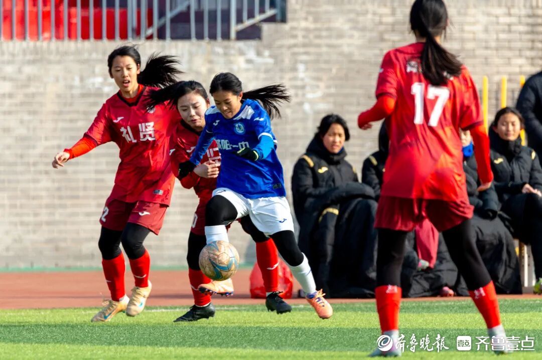 青岛九中学子夺冠！“市长杯”校园足球联赛高中女子组赛事落幕