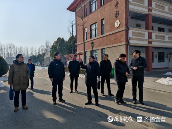 枣庄职业学院古城校区开展寒假前校园安全检查暨办学情况调研