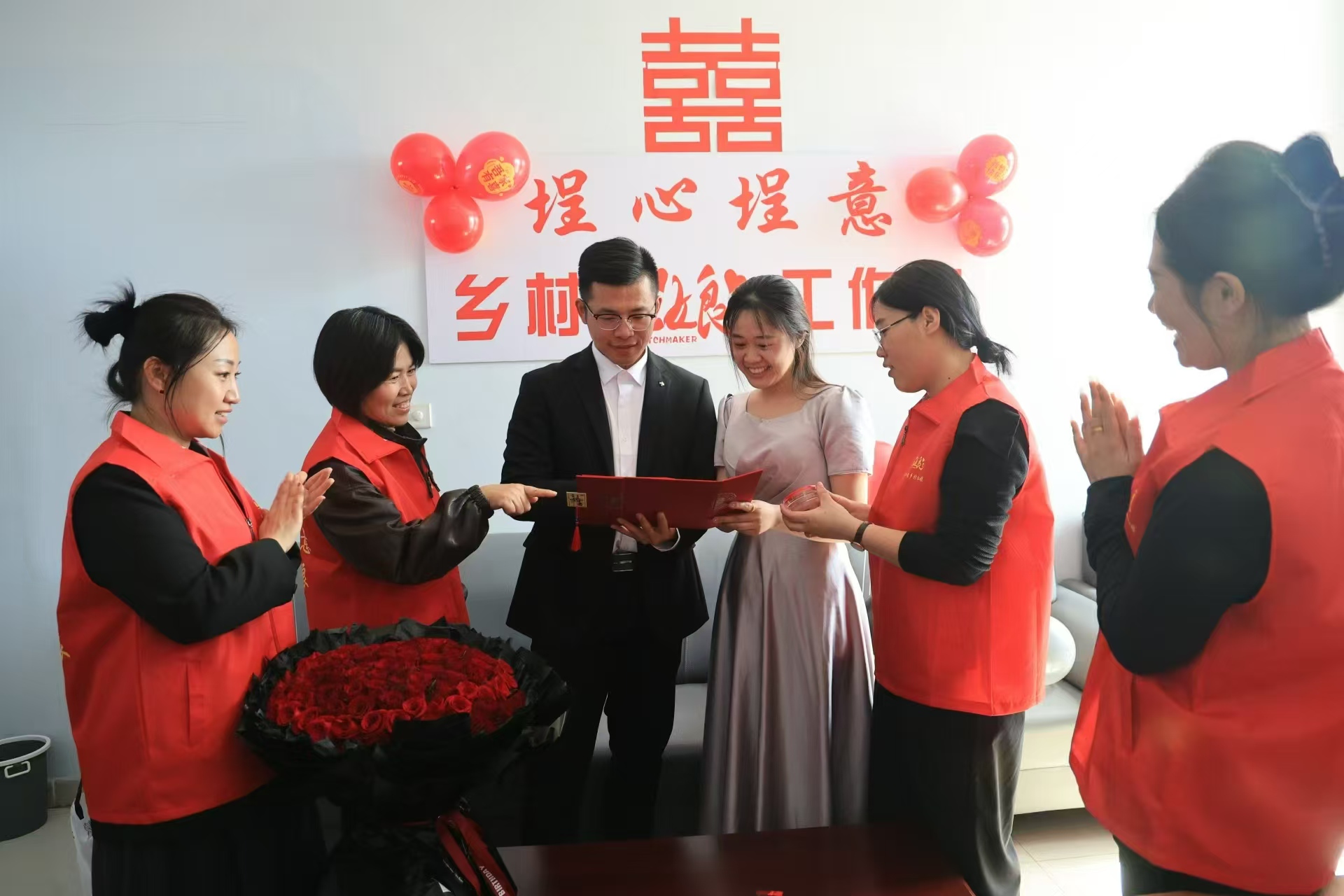 新春走基层｜196名红娘织就幸福网 埕口新春“喜味”浓