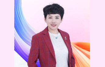 新华保险威海中支业务经理王妮：破茧成蝶，逐光前行