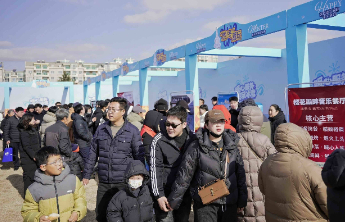 举办“齐鲁服务消费季”活动超500场，山东多措并举推动服务消费提质扩容