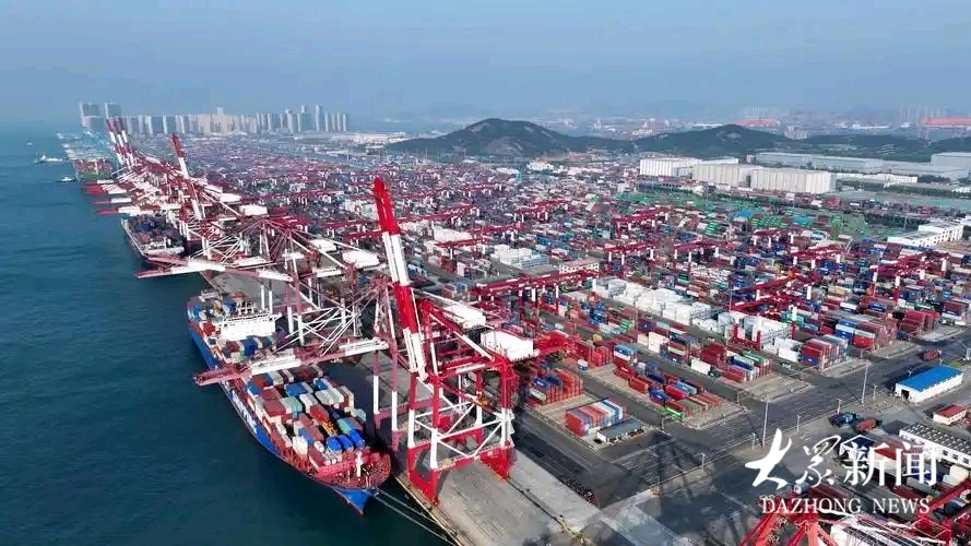 小故事·大战略｜一分钟，巨轮在这里“妥帖收纳” 