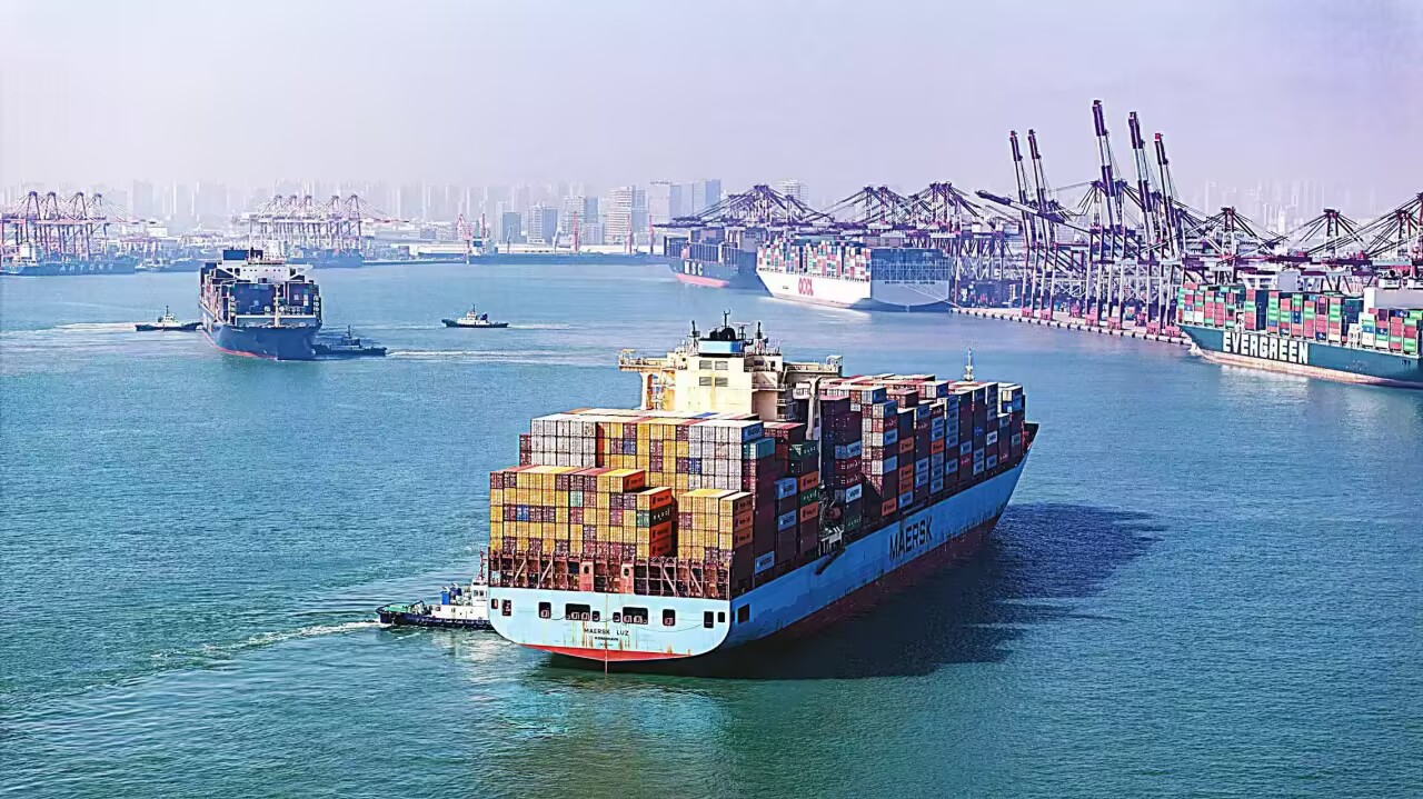 全员、全时、全速、全力！山东港口青岛港开启节日生产“加速度”