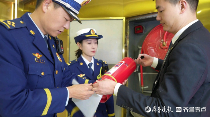 果然视频|守护节日平安，济南消防在行动