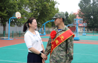 “他守着国 我守着他”——记博兴好军嫂顾艳玲