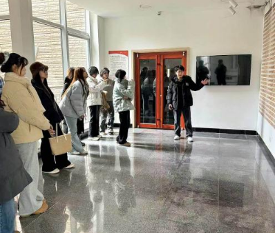 山建大学子打造红色文化线上展馆：数字赋能，让红色记忆永驻云端