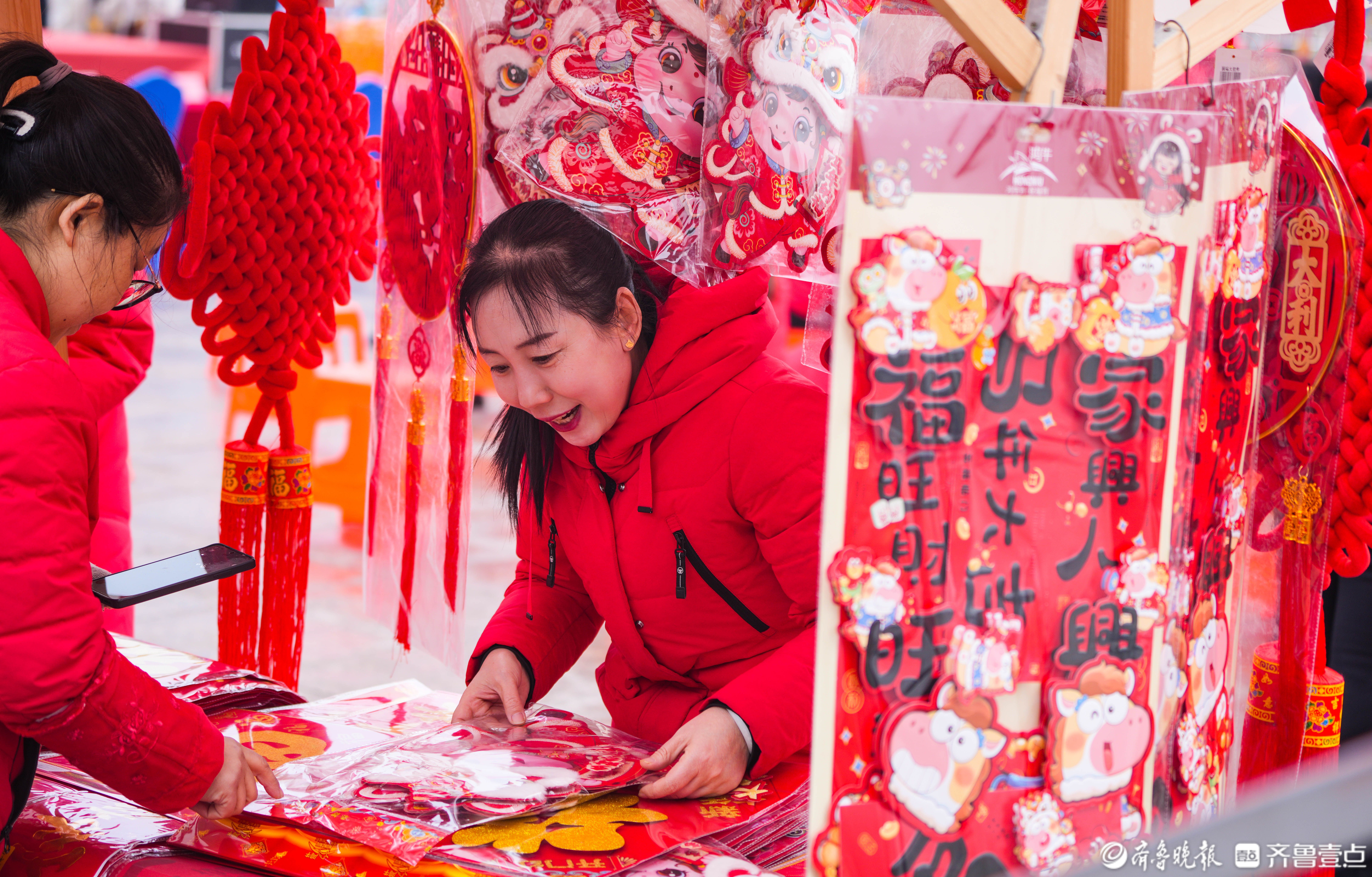 新春走基层｜山东乐陵：逛大集 购年货 热闹迎新年