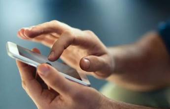 AI红包大战激战正酣，未来到底在拼什么？