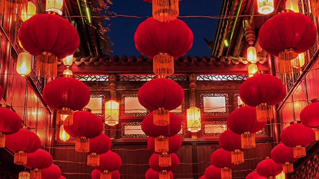 果然视频丨春节赏灯指南！威海市三条主题路线陪你温暖过新年